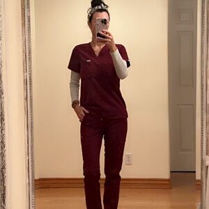Figs Women's Maroon Scrub Set